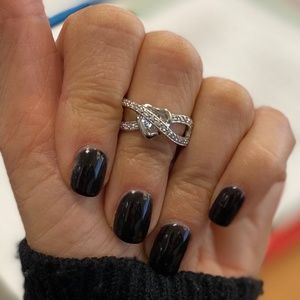 Infinity symbol with heart Diamond in center